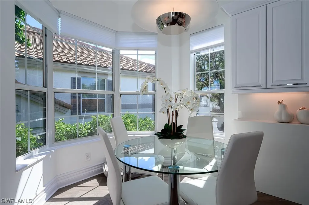 172 Colonade Circle Naples FL 34103