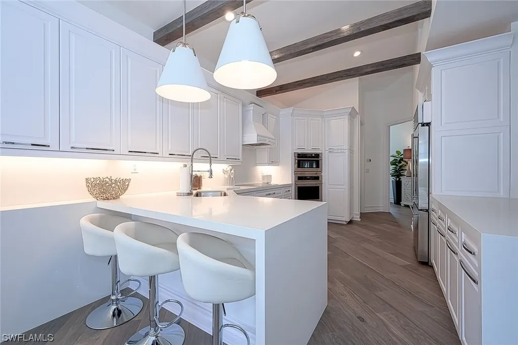 172 Colonade Circle Naples FL 34103