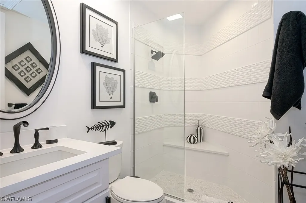 172 Colonade Circle Naples FL 34103