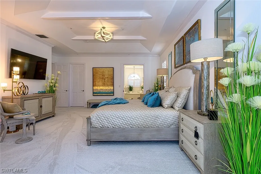 172 Colonade Circle Naples FL 34103