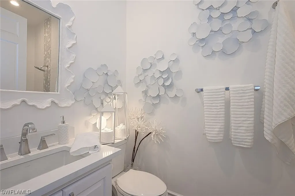 172 Colonade Circle Naples FL 34103