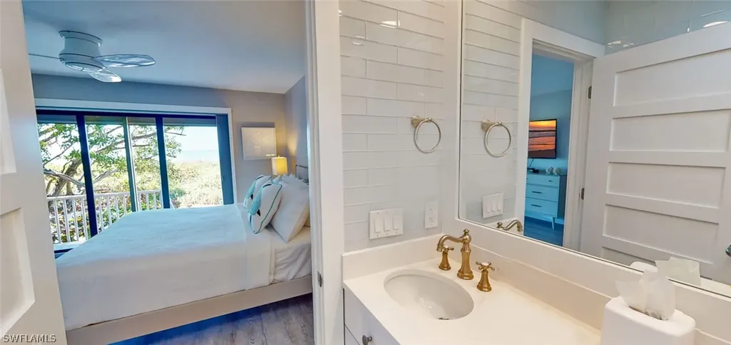 20 Beach Homes Captiva FL 33924