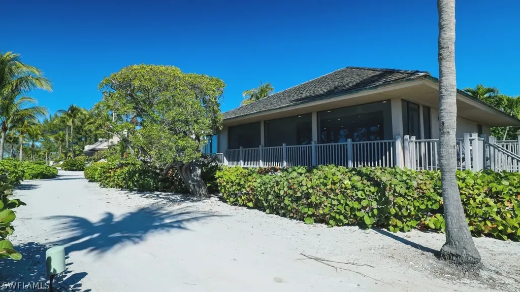 20 Beach Homes Captiva FL 33924