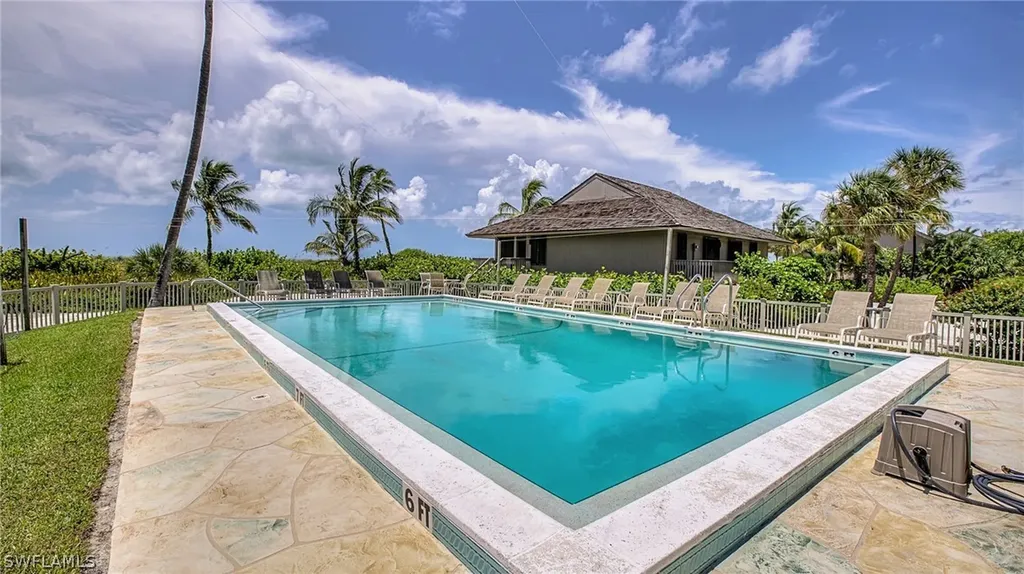 20 Beach Homes Captiva FL 33924