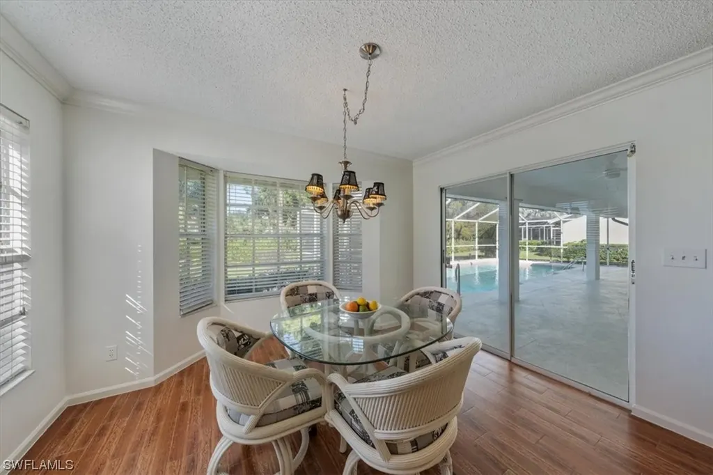 6850 Chartwell Lane Naples FL 34104