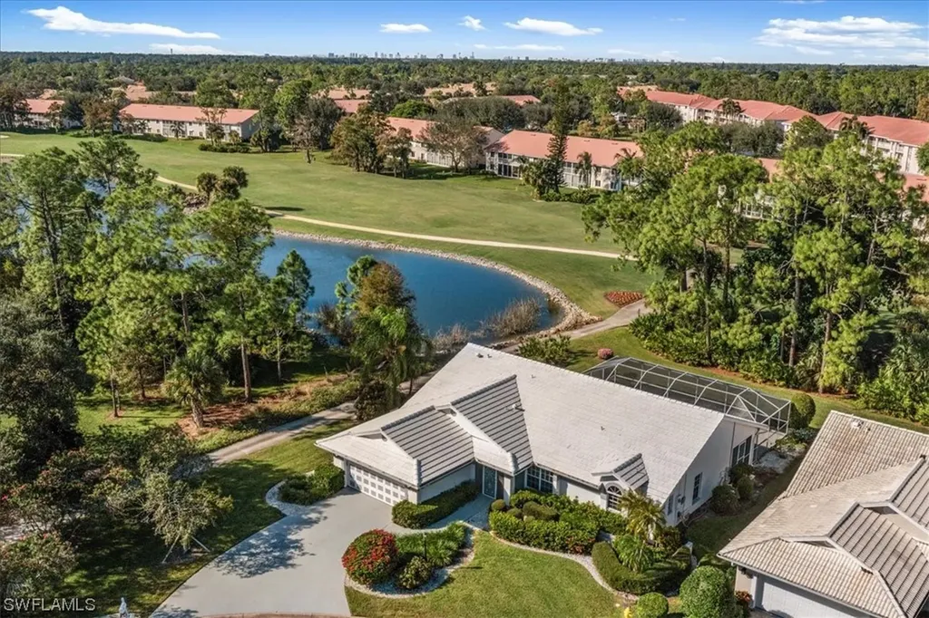 6850 Chartwell Lane Naples FL 34104