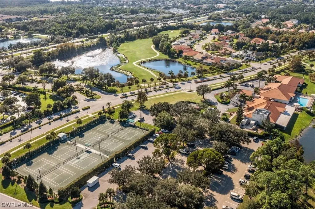 6850 Chartwell Lane Naples FL 34104
