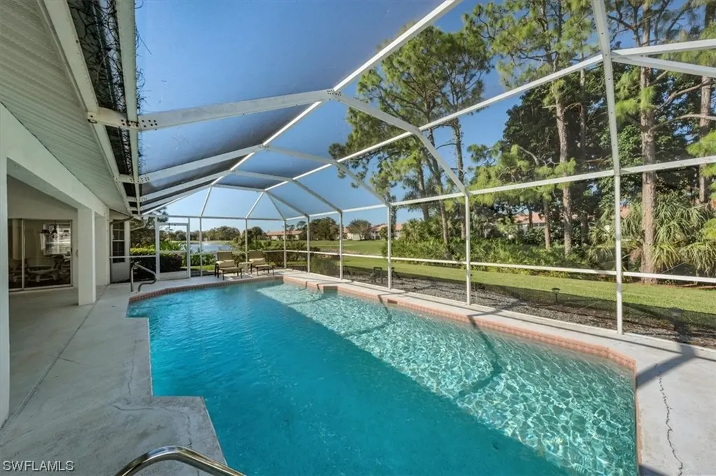 6850 Chartwell Lane Naples FL 34104
