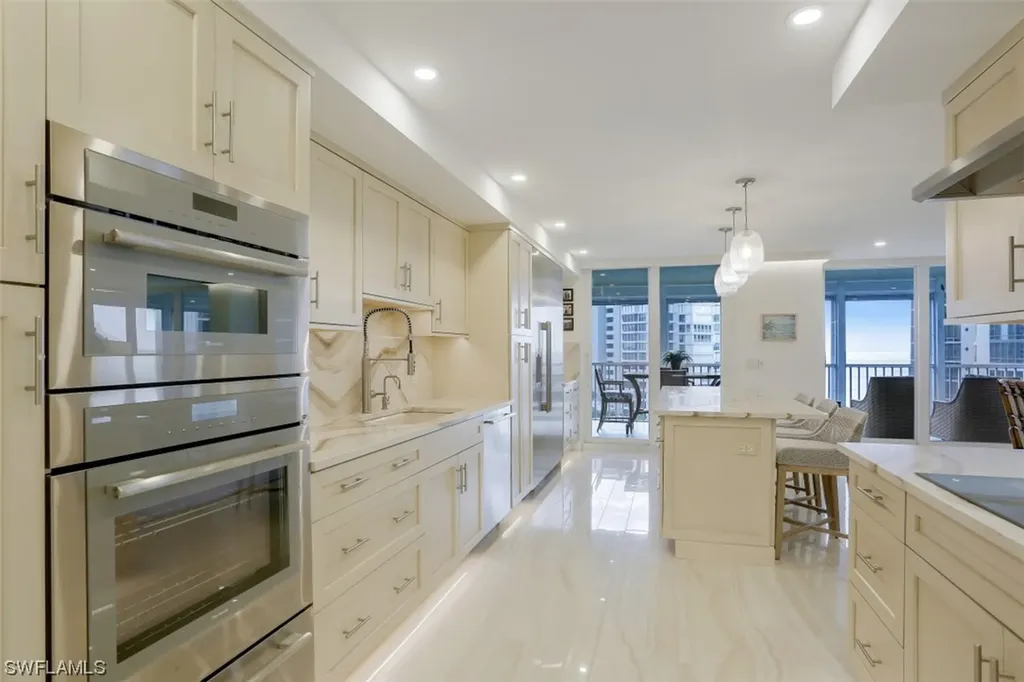 4401 Gulf Shore Boulevard N Naples FL 34103