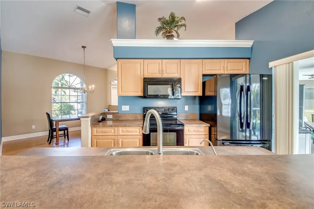 2844 NW 3rd Terrace Cape Coral FL 33993