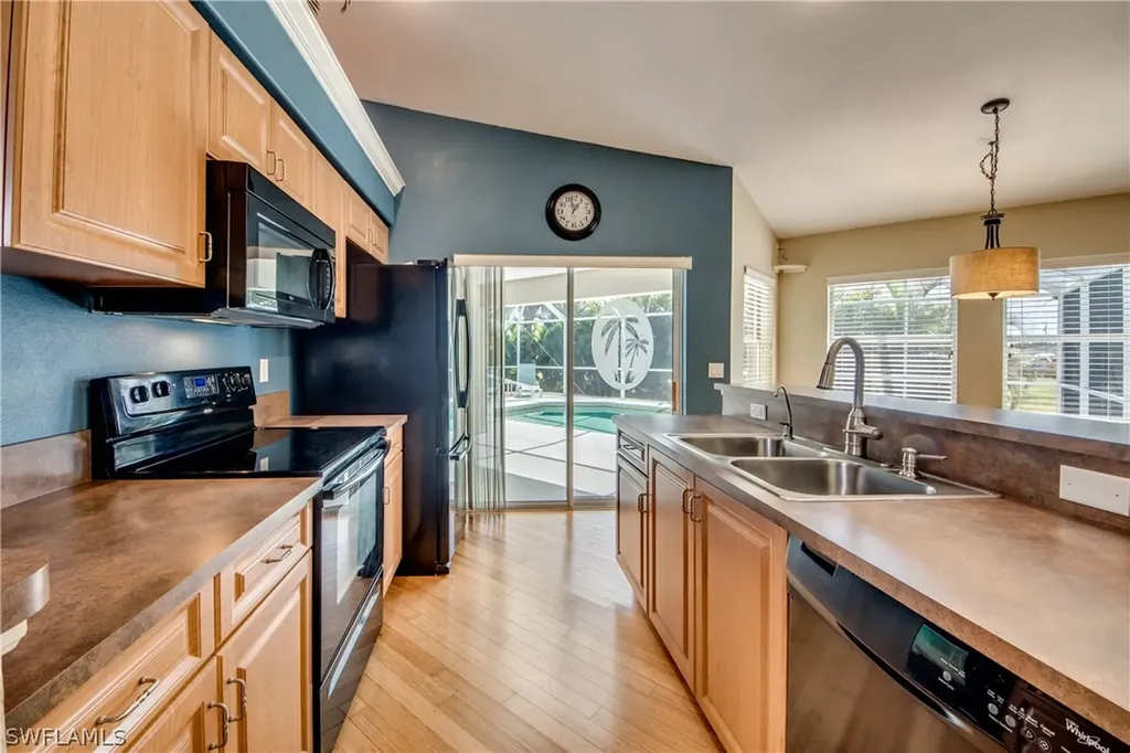 2844 NW 3rd Terrace Cape Coral FL 33993