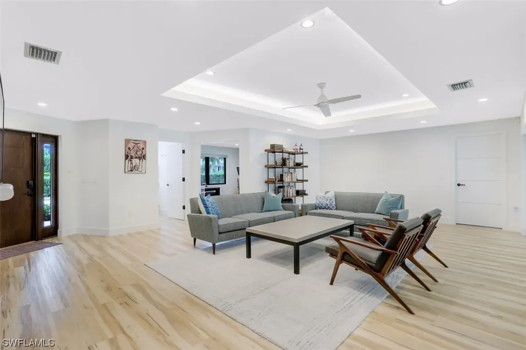 438 Devils Lane Naples FL 34103
