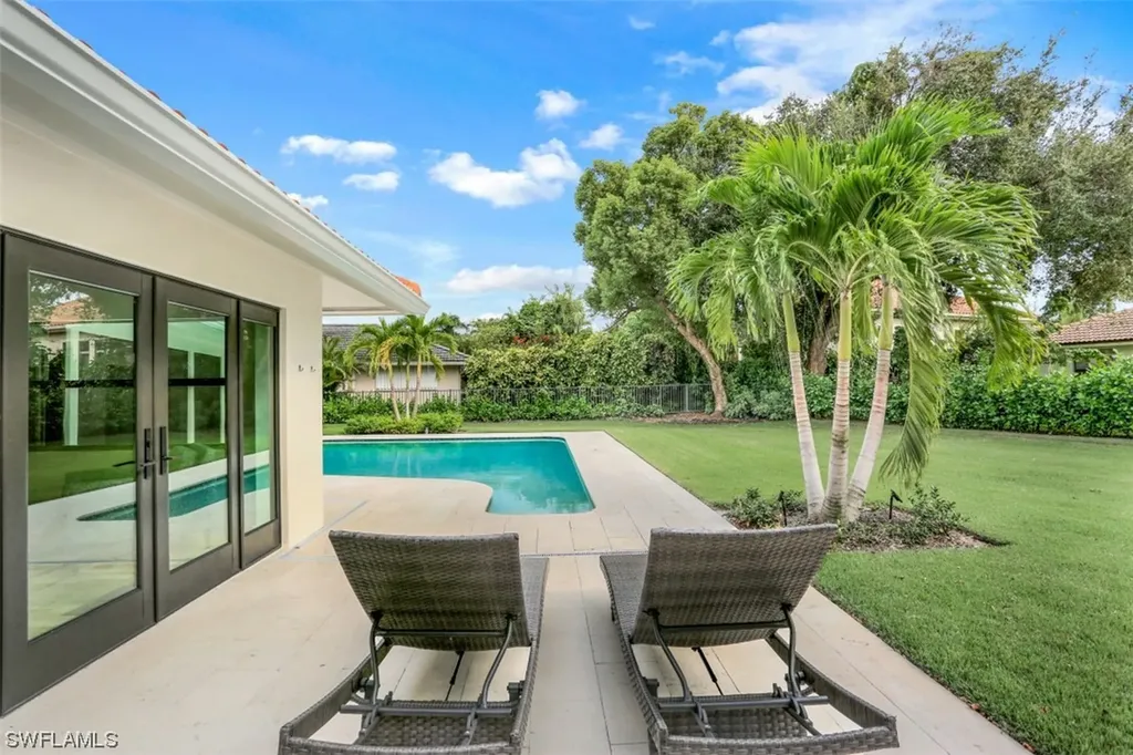 438 Devils Lane Naples FL 34103