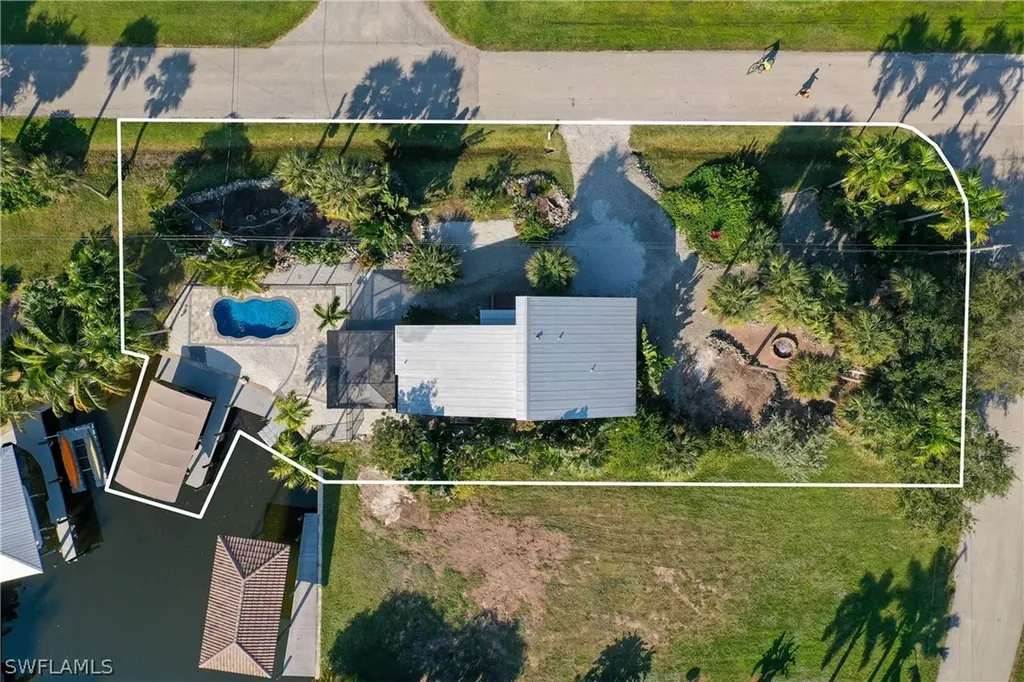 2391 Banana Street St. James City FL 33956