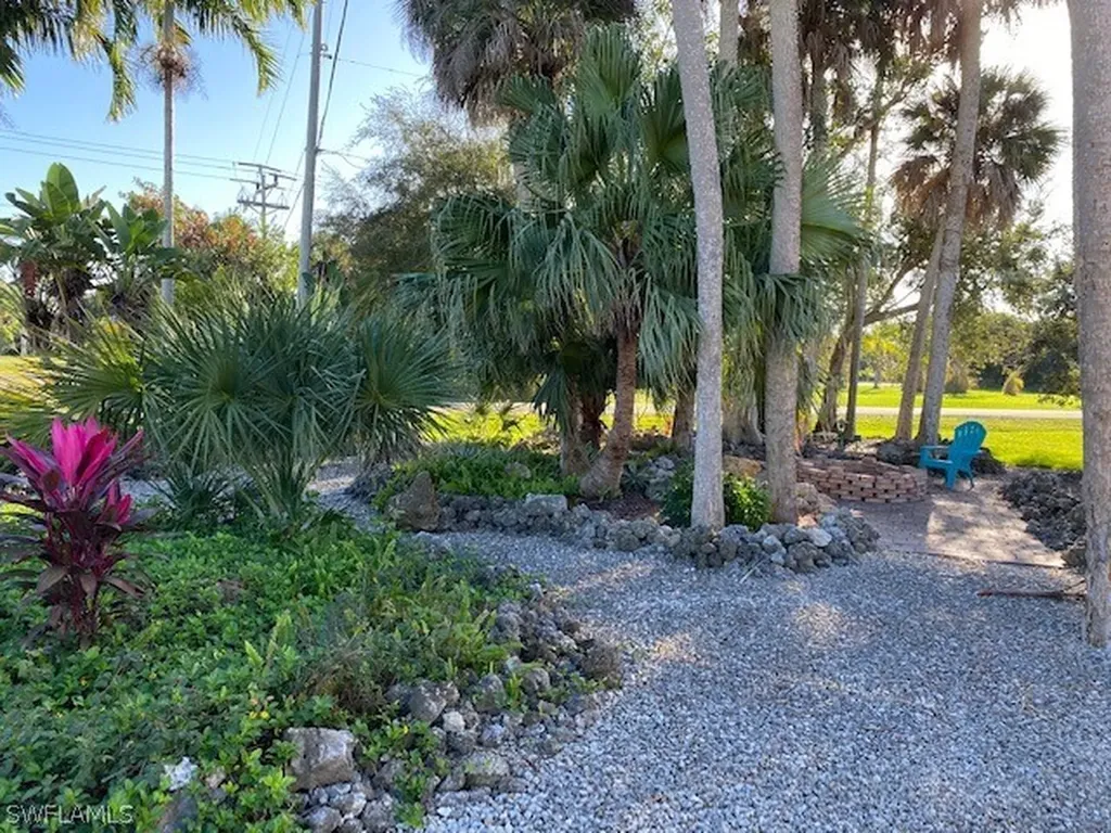 2391 Banana Street St. James City FL 33956