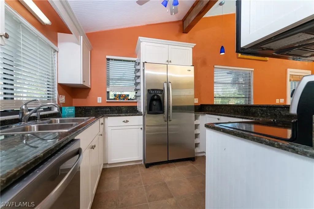2391 Banana Street St. James City FL 33956