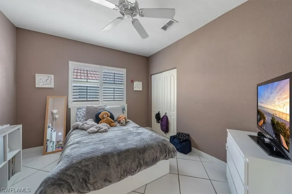 650 Luisa Lane Naples FL 34104