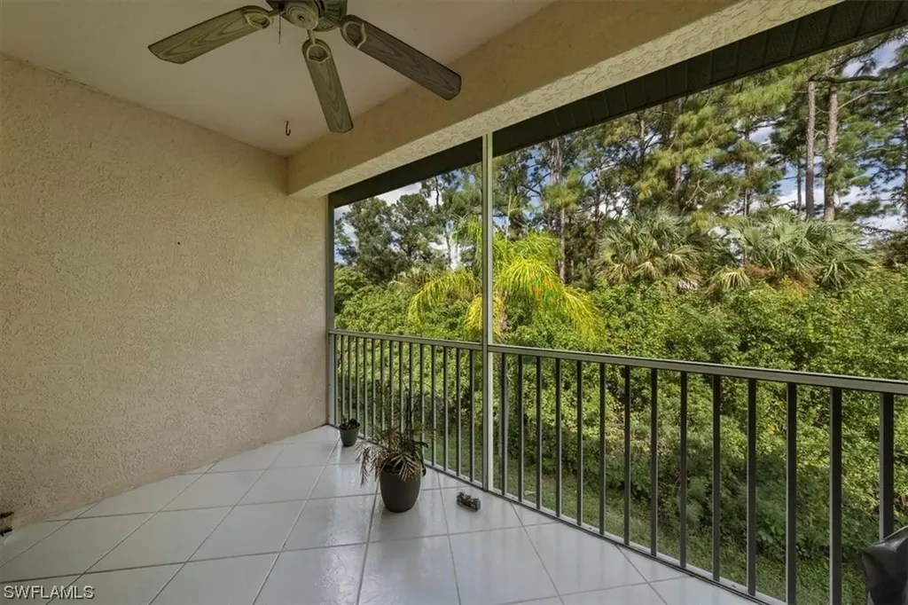 650 Luisa Lane Naples FL 34104