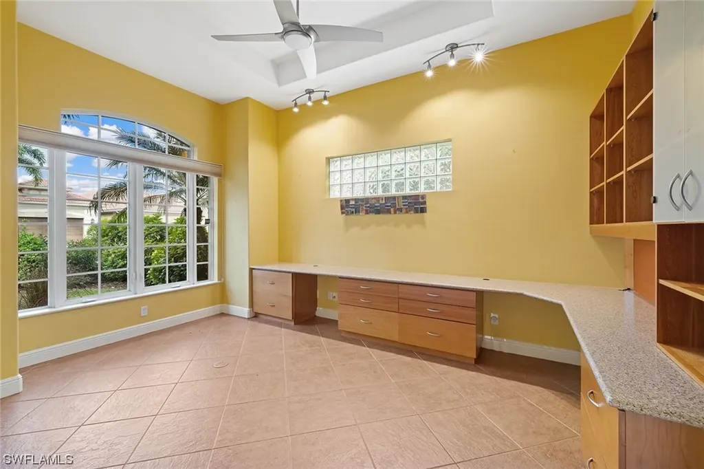 5592 Hammock Isle Drive Naples FL 34119