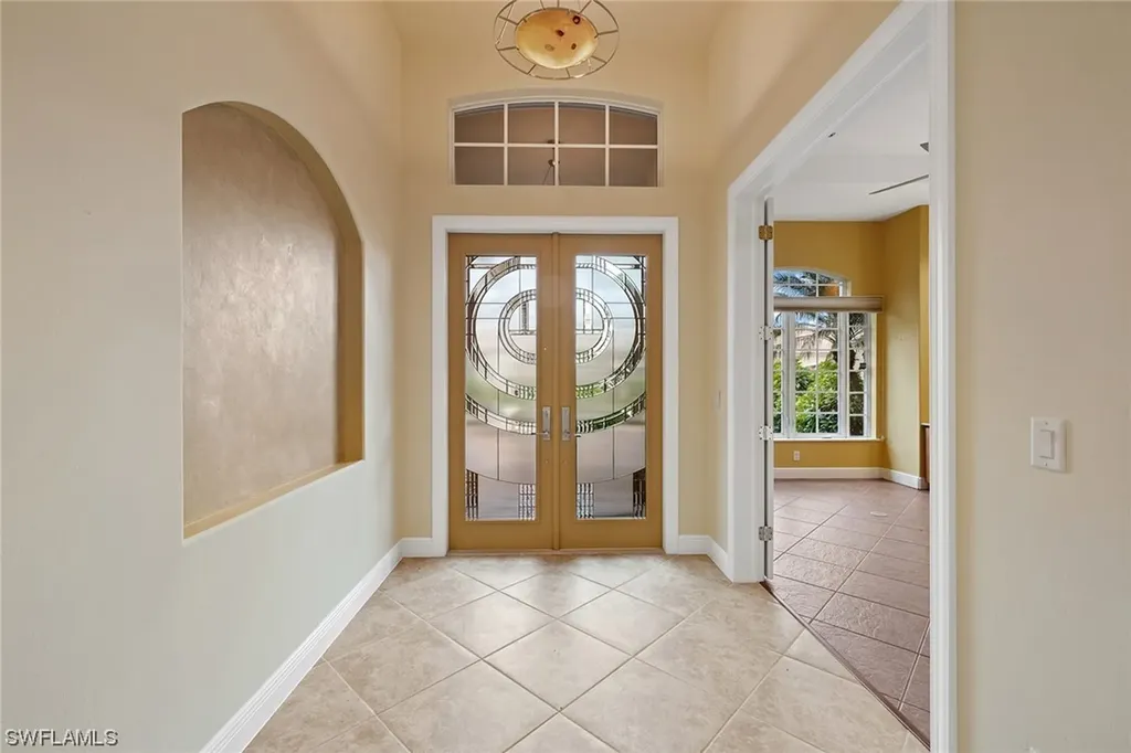 5592 Hammock Isle Drive Naples FL 34119