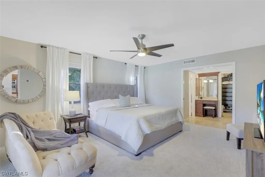 1915 Empress Court Naples FL 34110