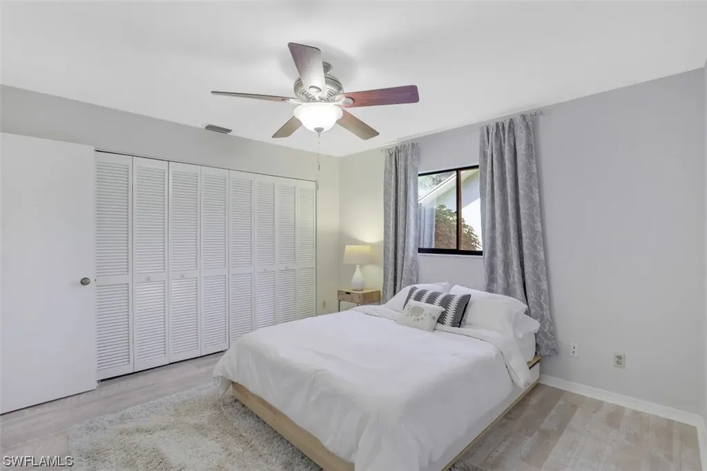 1915 Empress Court Naples FL 34110