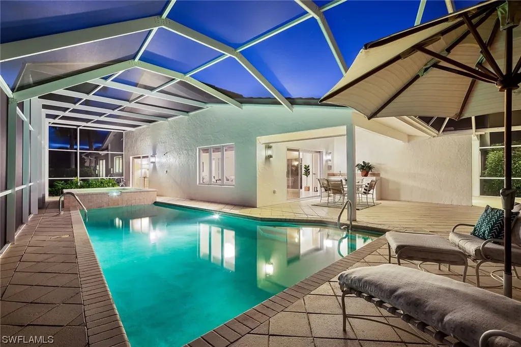 703 Heathery Lane Naples FL 34108