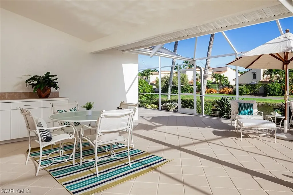 703 Heathery Lane Naples FL 34108