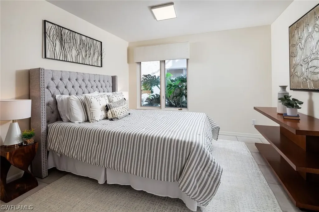 703 Heathery Lane Naples FL 34108