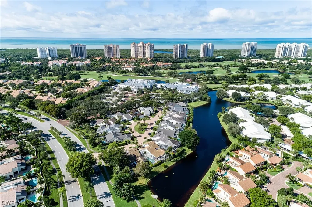 703 Heathery Lane Naples FL 34108