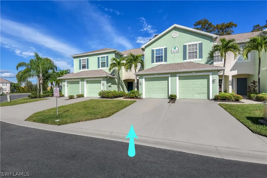 3636 Pine Oak Circle Fort Myers FL 33916