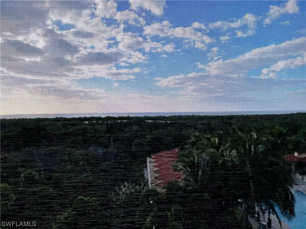 6597 Nicholas Boulevard Naples FL 34108