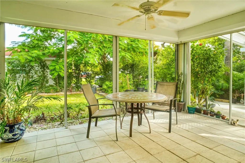 1667 Atlanta Plaza Drive Sanibel FL 33957