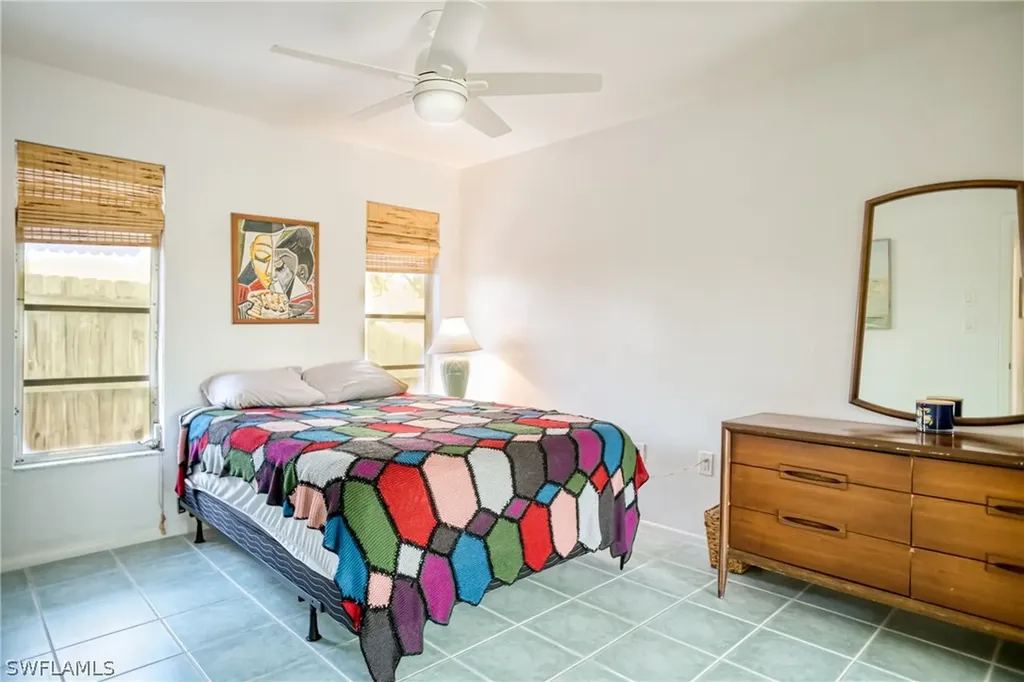 1667 Atlanta Plaza Drive Sanibel FL 33957