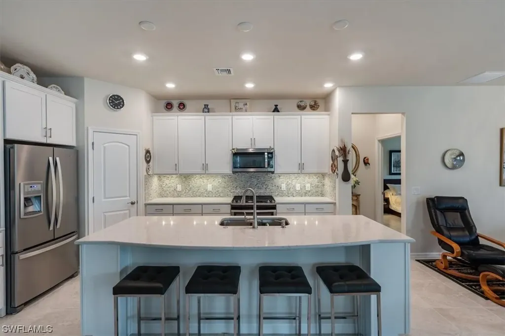 7266 Wilton Drive Naples FL 34109