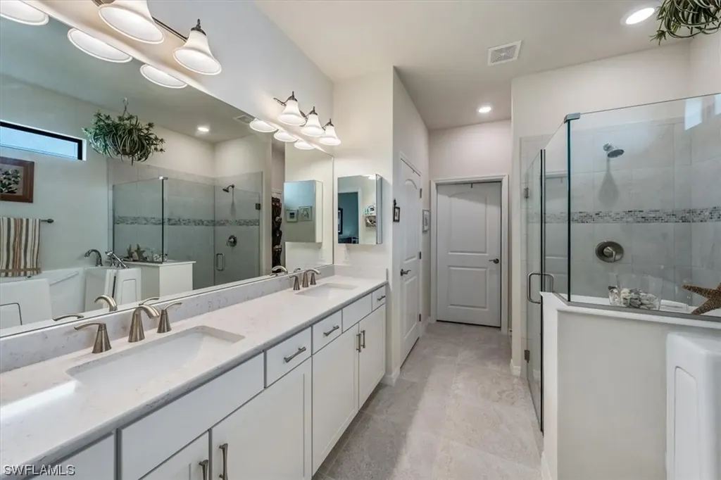 7266 Wilton Drive Naples FL 34109