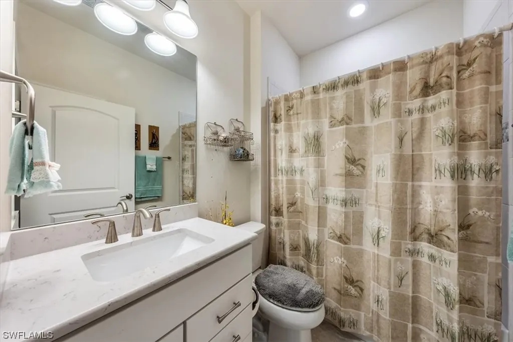 7266 Wilton Drive Naples FL 34109