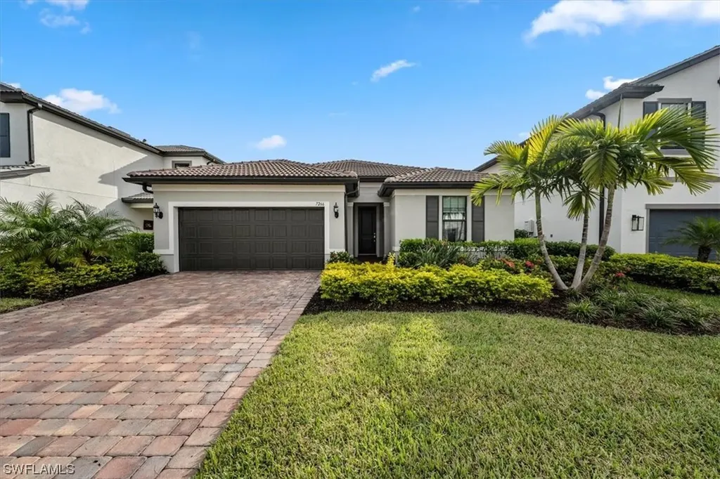 7266 Wilton Drive Naples FL 34109