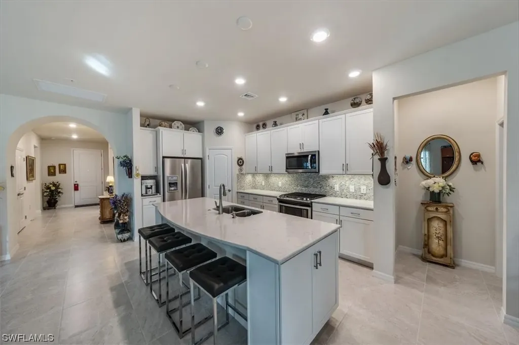 7266 Wilton Drive Naples FL 34109