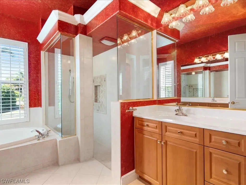 2746 Olde Cypress Drive Naples FL 34119