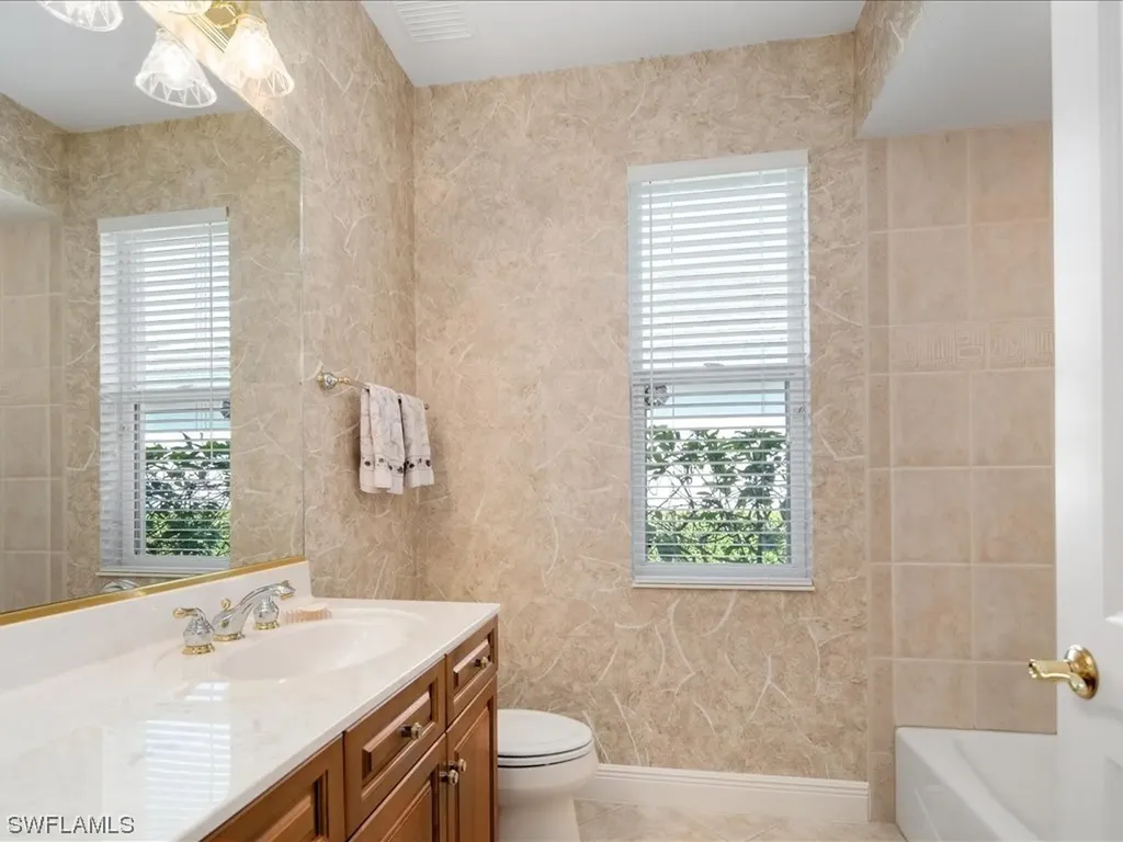 2746 Olde Cypress Drive Naples FL 34119