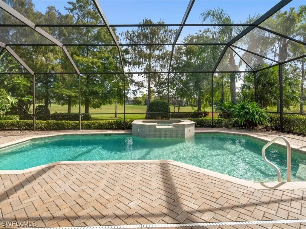 2746 Olde Cypress Drive Naples FL 34119