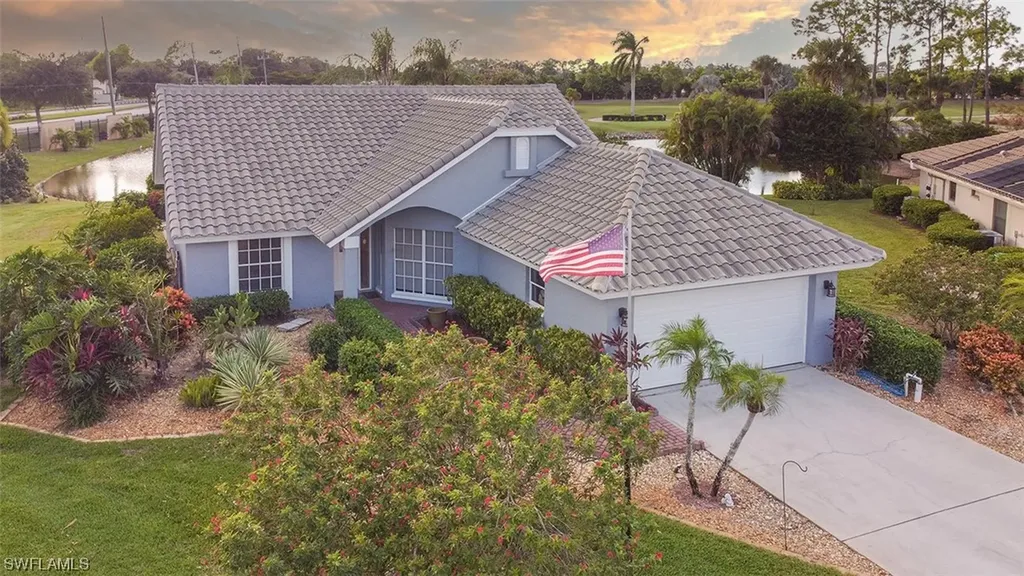 5846 Westbourgh Court Naples FL 34112