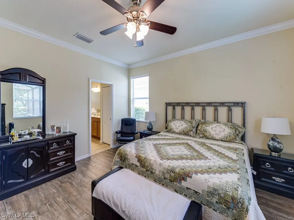 2061 Fairmont Lane Naples FL 34120