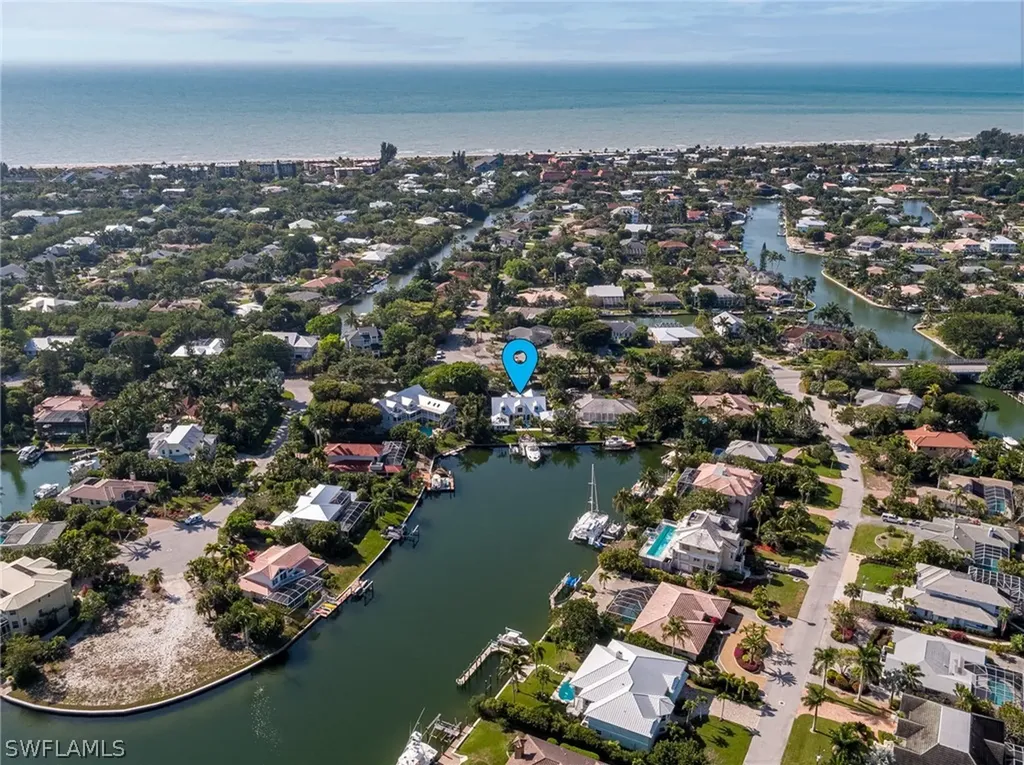 750 Periwinkle Way Sanibel FL 33957