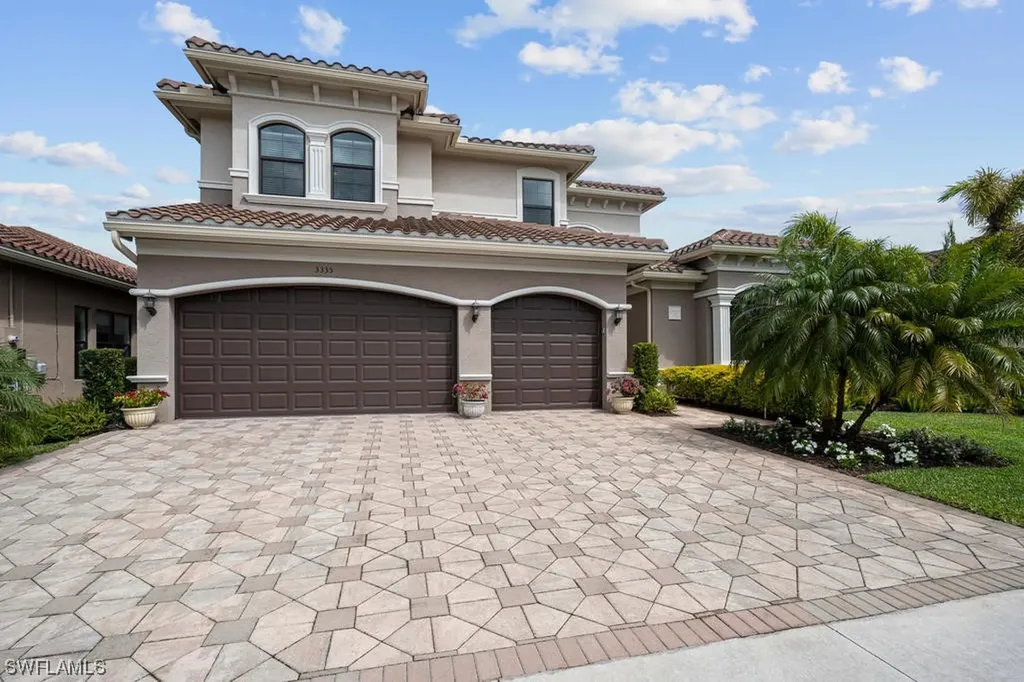 3335 Atlantic Circle Naples FL 34119