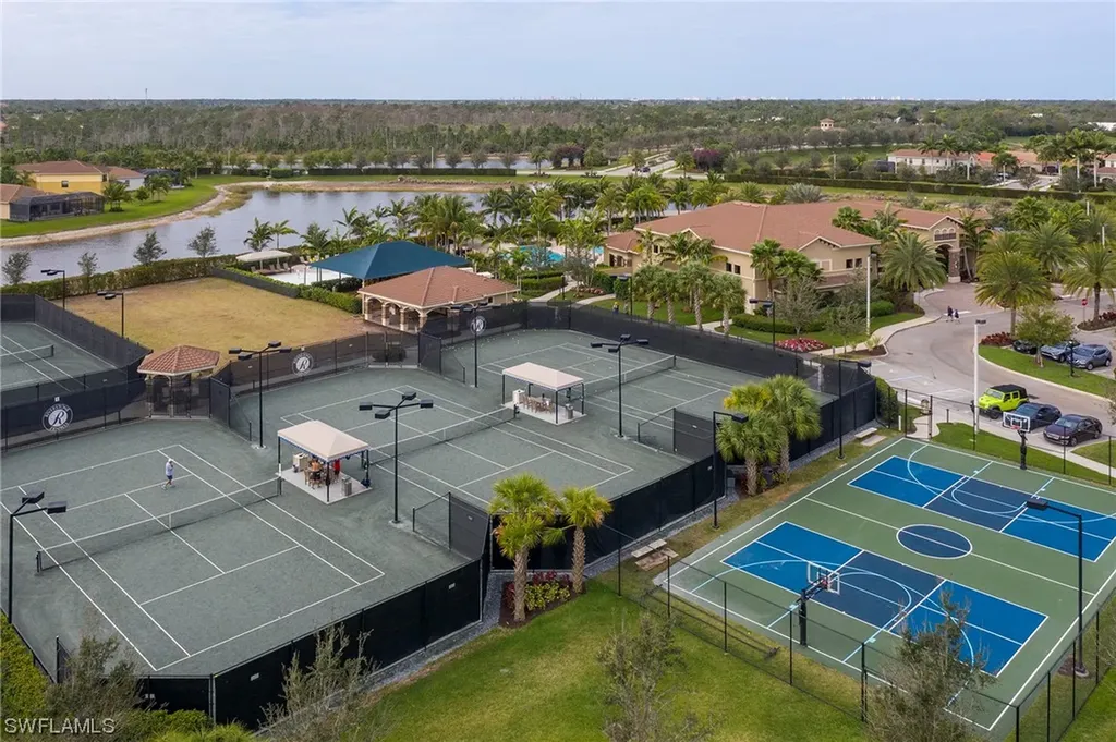 3335 Atlantic Circle Naples FL 34119