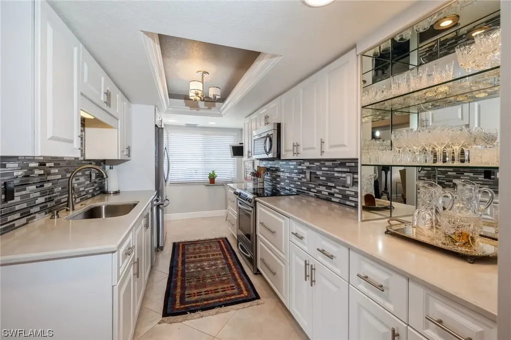 3410 Gulf Shore Boulevard N Naples FL 34103