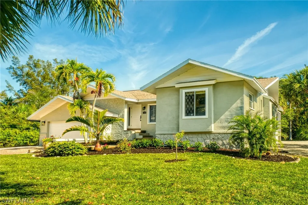 3010 W Gulf Drive Sanibel FL 33957