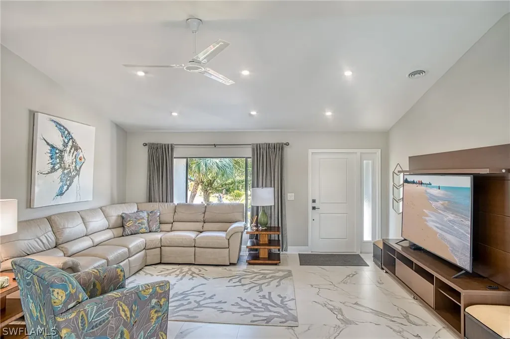 3010 W Gulf Drive Sanibel FL 33957